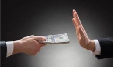 AMENAZAR NO ES VÁLIDO NUNCA