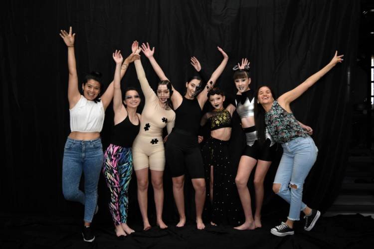 "ENTELARTE", LA ESCUELA DE TELA DE TANTI TIENE ALCANCE INTERNACIONAL