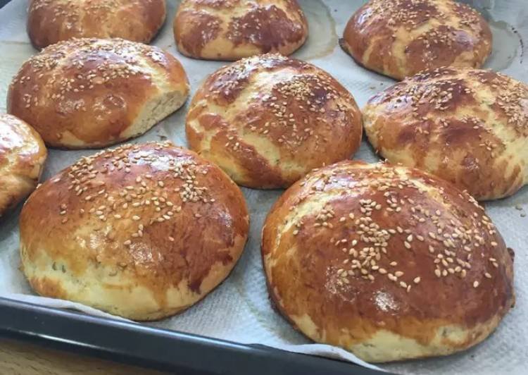 BOLLOS ÁRABES CON HINOJO Y SÉSAMO