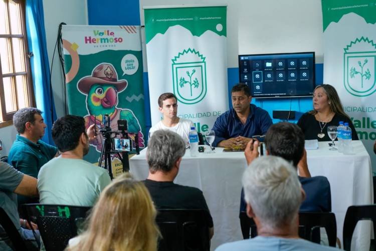 CICLISMO INTERNACIONAL. Desde  la ciudad de Córdoba a Valle Hermoso.